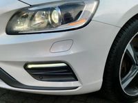 Gebraucht Volvo V60 R-Design 220 PS (161 kW) 2014 Weiß Kombi