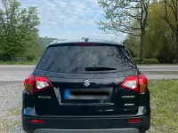 Gebraucht Suzuki Vitara Comfort+ 120 PS (88 kW) 2015 Schwarz SUV