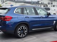 Gebraucht BMW iX3 Impressive 210 kW (286 PS) 2022 Phytonicblau metallic SUV
