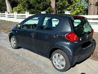 Gebraucht Toyota Aygo 68 PS (50 kW) 2008 Grau Kleinwagen