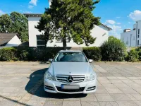 Gebraucht Mercedes C180 Avantgarde 156 PS (114 kW) 2011 Schwarz Limousine