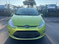 Gebraucht Ford Fiesta Titanium 97 PS (71 kW) 2011 Grün Kleinwagen