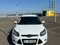 Gebraucht Ford Focus Titanium 125 PS (91 kW) 2012 Weiß Kombi