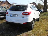 Gebraucht Hyundai ix35 Edition 135 PS (99 kW) 2015 Polar white / sol SUV