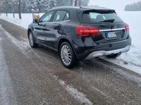 gebraucht Mercedes GLA180 