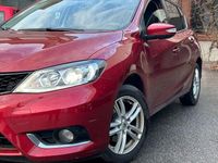Gebraucht Nissan Pulsar N-Connecta 116 PS (85 kW) 2018 Rot Kleinwagen