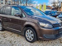 Gebraucht VW Touran Comfortline 140 PS (102 kW) 2011 Braun Van / Kleinbus