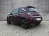 Używany Opel Adam Glam 69 KM (50 kW) 2018 Czerwony Hatchback