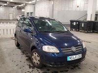 Gebraucht VW Fox 54 PS (39 kW) 2006 Blau Kleinwagen
