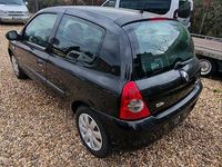 Gebraucht Renault Clio II 60 PS (44 kW) 2009 Schwarz Kleinwagen