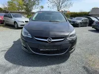 Gebraucht Opel Astra Exklusiv 140 PS (102 kW) 2015 Schwarz Kombi