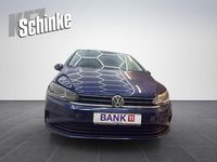 Gebraucht VW Golf VII 110 PS (80 kW) 2018 Blau Limousine