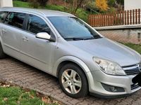 gebraucht Opel Astra Caravan mit 8fach Bereifung