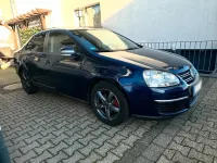 Gebraucht VW Jetta 140 PS (102 kW) 2007 Blau Limousine
