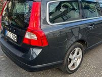 Gebraucht Volvo V70 163 PS (119 kW) 2012 Grau Kombi
