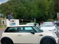 Gebraucht Mini ONE 75 PS (55 kW) 2009 Weiß Kleinwagen