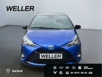 Gebraucht Toyota Yaris Hybrid Style 101 PS (74 kW) 2017 Blau Limousine