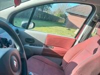 Gebraucht Renault Modus 100 PS (73 kW) 2005 Rot Van / Kleinbus