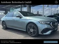 Gebraucht Mercedes E300 AMG 313 PS (230 kW) 2025 Lack verdesilber Limousine