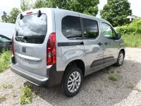 Neu Fiat Doblò 131 PS (96 kW) 2025 Maestro grau metallic Van / Kleinbus