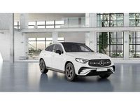 Gebraucht Mercedes GLC300 AMG 258 PS (189 kW) 2024 Unilack polarweiß Coupé