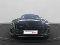 Gebraucht Audi Q8 Ambiente 286 PS (210 kW) 2023 Mythosschwarz metallic SUV