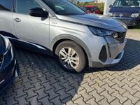 Gebraucht Peugeot 5008 Allure 131 PS (96 kW) 2022 Grau SUV
