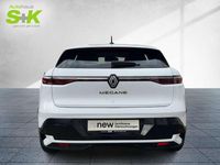 Gebraucht Renault Megane E-Tech Equilibre 96 kW (131 PS) 2022 Arktisweiß (weiß) Limousine