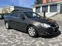 Usata VW Eos 160 CV (117 kW) 2009 Marrone Cabrio