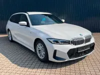 Gebraucht BMW 318 M Sport 156 PS (114 kW) 2024 Alpinweiß  uni Kombi