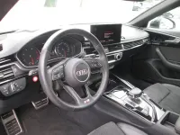 Gebraucht Audi A4 Advanced 204 PS (150 kW) 2021 Brillantschwarz Kombi