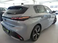 Gebraucht Peugeot 308 GT 131 PS (96 kW) 2023 Grau / spiegel schwarz lackiert Limousine