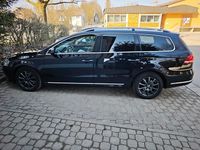 Gebraucht VW Passat 140 PS (102 kW) 2011 Schwarz Kombi