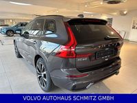 Gebraucht Volvo XC60 Plus 250 PS (183 kW) 2025 Grau SUV