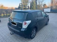 Gebraucht Toyota Verso 112 PS (82 kW) 2016 Schwarz Van / Kleinbus