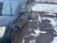 Gebraucht Ford Fiesta 78 PS (57 kW) 2003 Schwarz Limousine