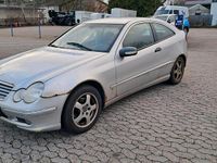 Gebraucht Mercedes C180 95 PS (69 kW) 2001 Silber Limousine