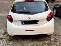 gebraucht Peugeot 208 PureTech 110 Stop & Start Active