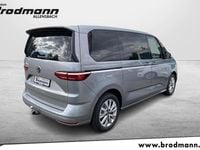 Gebraucht VW T7 Style 150 PS (110 kW) 2024 Monosilber Van
