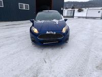 Gebraucht Ford Fiesta SYNC Edition 101 PS (74 kW) 2015 Blau Kleinwagen