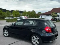 Gebraucht BMW 116 122 PS (89 kW) 2011 Schwarz Kleinwagen