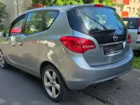 Gebraucht Opel Meriva Color Edition 101 PS (74 kW) 2012 Van / Kleinbus