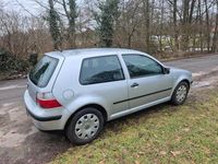 Gebraucht VW Golf IV 75 PS (55 kW) 2000 Silber Kleinwagen