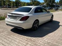 Gebraucht Mercedes C200 Avantgarde 184 PS (135 kW) 2016 Weiß Limousine