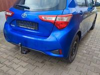 Gebraucht Toyota Yaris 111 PS (81 kW) 2017 Blau Limousine