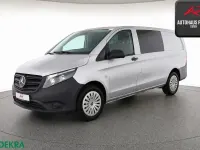 Gebraucht Mercedes Vito 163 PS (119 kW) 2022 Brillantsilber Van
