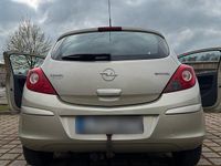 Gebraucht Opel Corsa 60 PS (44 kW) 2009 Gold Kleinwagen