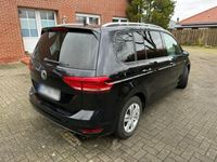 gebraucht VW Touran 1.6 TDI Panoramadach, ACC,TÜV Neu