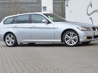 gebraucht BMW 330 3 Touring i XDRIVE*AHK*KLIMA*NAVI*LEDER*