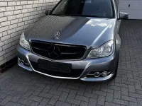 Gebraucht Mercedes C200 Elegance 136 PS (100 kW) 2012 Grau Limousine